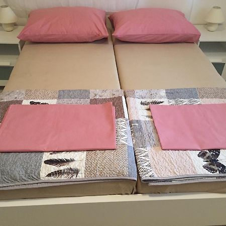 Apartmani Orhideja راب المظهر الخارجي الصورة