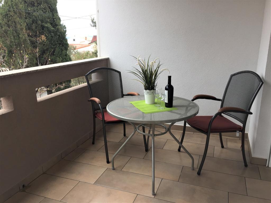 Apartmani Orhideja راب المظهر الخارجي الصورة