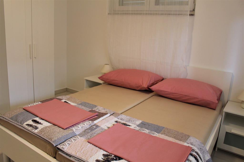 Apartmani Orhideja راب المظهر الخارجي الصورة
